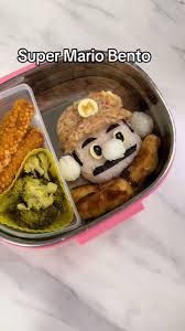 Super Mario Bento😍. #bento #bentobox #lunch #makansiang #bekal #bekalanak  #bekallucu #idebekal #bekalsimple #inspirasibekal #lunchboxidea #supermario