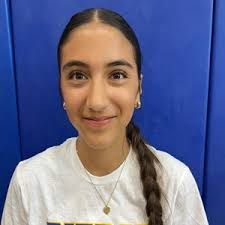 Charlotte Reyna's Instagram, Twitter & Facebook