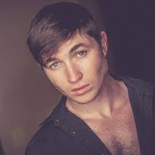 Jared Bannister's Instagram, Twitter & Facebook