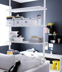 Diy raumteiler raumteiler wände hängende raumteiler raumteiler ideen diy rustikales zimmer raumteiler ideen tv wand raumteiler günstige raumteiler zwischenwand. Raumteiler Regale In Verschiedenen Formen Und Grossen Living At Home