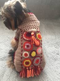 Kostyum Vyazanyj Kryuchkom Ropa Para Perros De Ganchillo Ropa Para Perros Tejida Ropa Para Perros