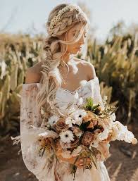 Desserts In The Desert A Peachy Keen Valentine S Day Dinner Amongst A Cactus Garden Green Wedding Shoes Beach Wedding Hair Boho Hairstyles Boho Wedding