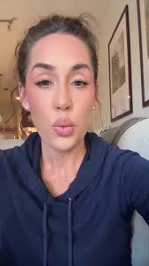 Ashley The Poor Explorer