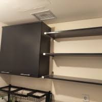 Kamar tidur anda akan tampak rapi dan lebih lapang karena lemari pakaian terlihat menyatu karena tertanam di dinding. Jual Lemari Gantung Dinding Terbaik Harga Murah July 2021 Cicil 0