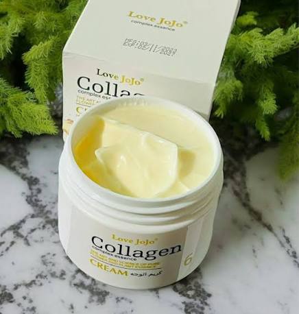 Crema de colageno Facial Love jojo 🔥🔥$4🔥🔥 🎀 Ayuda a reparar la piel  agrietada. Elimina manchas causadas por el sol Paños. Hidrata y aclara la  piel. 🎀Nutre la piel. 🎀 Mejora la