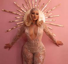 Fat në karrierë, por jo në dashuri/ Zbulohet sekreti i ndarjes së Ronela  Hajatit që fshihet pas deklaratës se po jeton ditët më të këqija të jetës