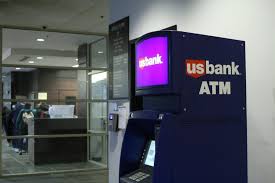 7,860 us bank atm and branch locations. University Announces Transition From Us Bank To Wintrust Marquette Wire