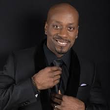 Robert Stapleton's Instagram, Twitter & Facebook