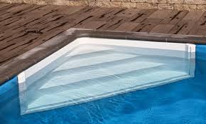 Einstiegstreppe In Den Fertigpool Einstiegstreppe Schwimmbader Pool