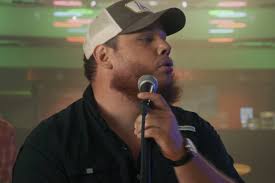 Luke Combs' 'Lovin' On You' Video: Watch