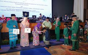 The launch of tunku laksamana johor cancer foundation. Tunku Laksamana Jalil Cancer Foundation Came Together For 125 Patients The Iskandarian