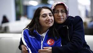 Agziyla Universite Kazanan Dilan Turkiye Yuzme Sampiyonu Oldu A Haber Son Dakika Spor Haberleri