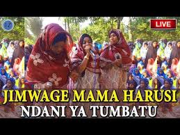 Qaswida hii inazungumzia ubaya wa umbeya na kusambaza mambo ambayo hayakuhusu pia. Niacheni Nitambe