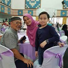 Ramlee pernah berkahwin tiga kali. Itu Suami Pertama Terakhir Saya Dian P Ramlee Kongsi Kisah Peribadi Lepas 4 Dekad Dalam Bidang Seni Tak Galak Anak Ikut Jejak Langkah Keluarga