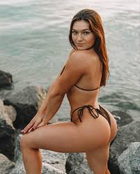 subscribe to my only fans 😇 : u/krissyspaulding