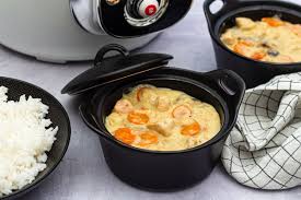 Blanquette De Poulet Au Cookeo Amandine Cooking En 2020 Blanquette De Poulet Cuisson Des Aliments Cuisine Facile