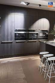 robuuste kastenwand van luxe eilandkeuken moderne keukens houten keuken keukenvloer