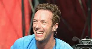 Chris Martin has no plans to retire Coldplay's 'kiss cam'