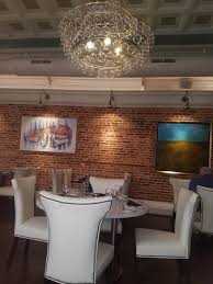 Visit hines furniture of sumter for tables, formal dining, kitchen furniture, curios, china cabinets, diner tables, bar stools, buffet tables, wine racks, baker's racks, bakers racks, pub tables, pie safes. Dining Table In Hampton S Restaurant In Sumter Picture Of Hamptons Sumter Tripadvisor