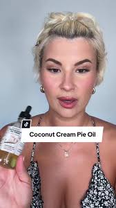 Smells absolutely delicious!!🤤#coconutcreampie #bodyoil #smellsgood  #bodybutter #moisturizingcream #moisturizing