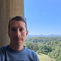 Daniel Comiskey's Instagram, Twitter & Facebook