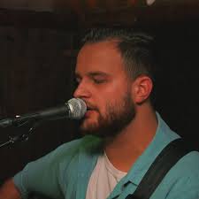 live @ Didi's Downtown 12/08/2024 (this post is not late AT ALL) Thank you  @didisdowntown for having me out last month for an audition gig. The owner,  Scott, told me the audition