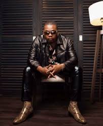 Nigerian rapper, olamide premieres his 12th studio project album which he has captioned uy scuti. Tu9on9xvvp Rmm
