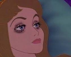 Dulce Tello's Instagram, Twitter & Facebook