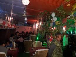In fact, you may have heard this christmas feast referred to as the feast of the seven fishes, now celebrated with seven different seafood dishes. Christmas Eve Dinner Party Picture Of Raju Terrace Garden Restaurant Pushkar Tripadvisor