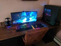 Up to 32gb ddr4 at 2666mhz Setup Loving The New Alienware Ultrawide Gaming Desk Setup Computer Setup Best Gaming Setup