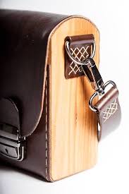 Panska Taska Messenger Bracho Bernard Brown Bracho Mit Bildern Taschen Leder Basteln Mit Holz