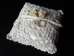 Cuscino portafedi uncinetto schemi e spiegazioni passo a passo e tutorial per realizzare a mano un accessorio per il giorno del matrimonio unico e originale. 15 Idee Su Cuscino Portafedi Cuscino Portafedi Uncinetto Matrimonio All Uncinetto