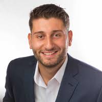 Dinorah Reyes, Loan Officer