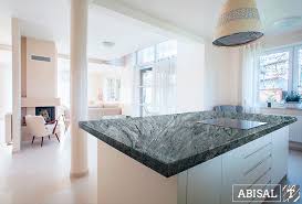 No incluye desmonte ni transporte. Abisal La Belleza Natural Del Granito Para Cocinas Con Encimeras Grises