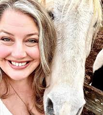 Heather Suttles's Instagram, Twitter & Facebook