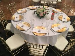 Wedding Table Setup With Gold Chargers Wedding Table Setup Wedding Table Table Settings