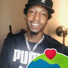 Tyson Bray's Instagram, Twitter & Facebook