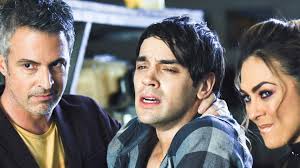 Watch La Doña Season 2, Episode 75: El intercambio