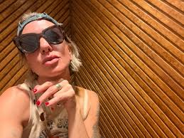 Conversations with Mari Thompson