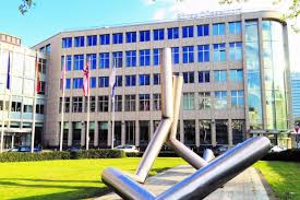 Renell bank is licensed and regulated by the german federal financial supervisory authority bafin, deutsche bundesbank and finma (switzerland). Bafin Entlasst Schnigge Aus Der Insolvenz Unternehmen 04 10 2016 Fonds Professionell