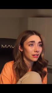 BLAKE BROKE UP WITH SOMMERSET AND SHE CRIES ON STREAM FOLLOW FOR MORE  UPDATES!!