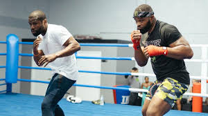 Check spelling or type a new query. Look Floyd Mayweather Helps Train Tyron Woodley Ahead Of Jake Paul Fight Cbssports Com