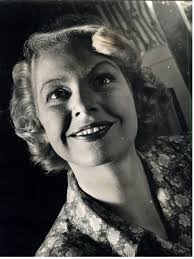 Madeleine Robinson by Photographie originale