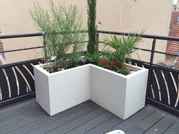 Jardiniere En Resine Sur Mesure Bac A Fleurs Green City En granito et en marbre reconstitué. bac a fleurs