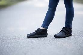 Collection by oskaras venckus • last updated 12 weeks ago. Kinder Barfussschuhe Be Lenka Play All Black Be Lenka