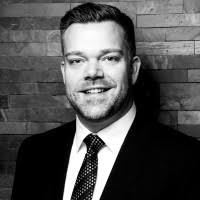 100+ perfiles de «Nutsch»