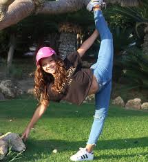 Estuve muy enojada con marina. 20 Ideas De Karina Y Marina Youtubers Famosos Fotos De Chicas Guapas Usuarios De Youtuber
