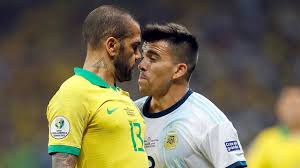 Nach dem chaos beim spiel zwischen brasilien und argentinien . Copa America Brasilien Wirft Argentinien Aus Sudamerika Turnier