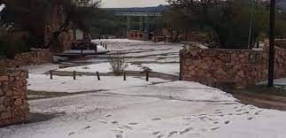 Hasta se esperan posibles nevadas en las altas cumbres. Clima Sorprendente Impactante Granizada En Nono Cordoba Distrito Interior