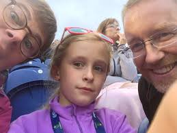 Angharad Woolley (@AngharadWoolley)